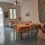 Casa Lesto 3*