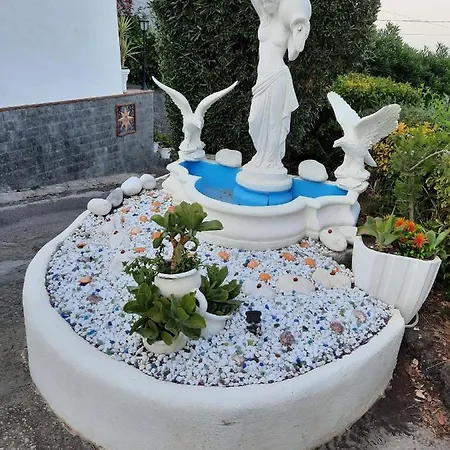 Casa Lesto 3* 바라노디스키아