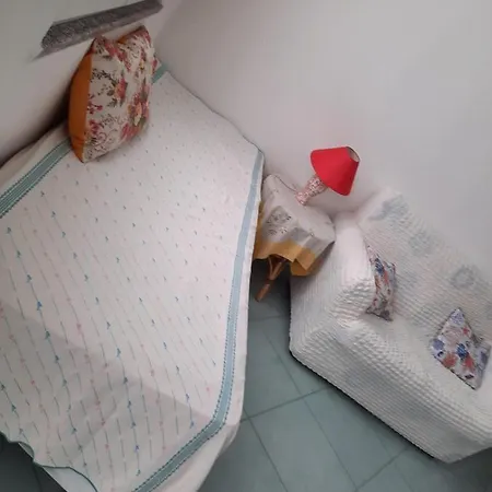 Casa Lesto 3*