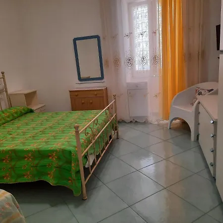 Aparthotel Casa Lesto *